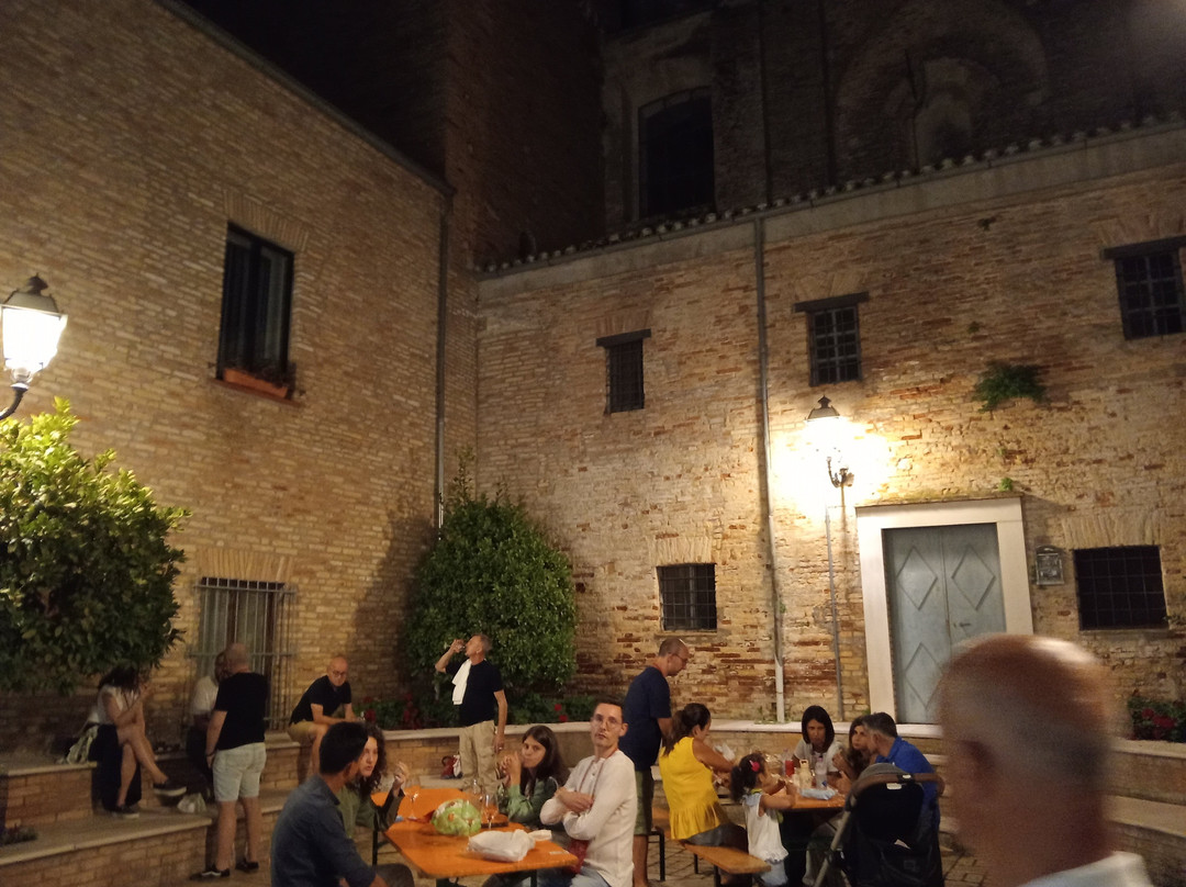 Palazzo Comunale di Città Sant'Angelo-Citta Sant'Angelo必去景点