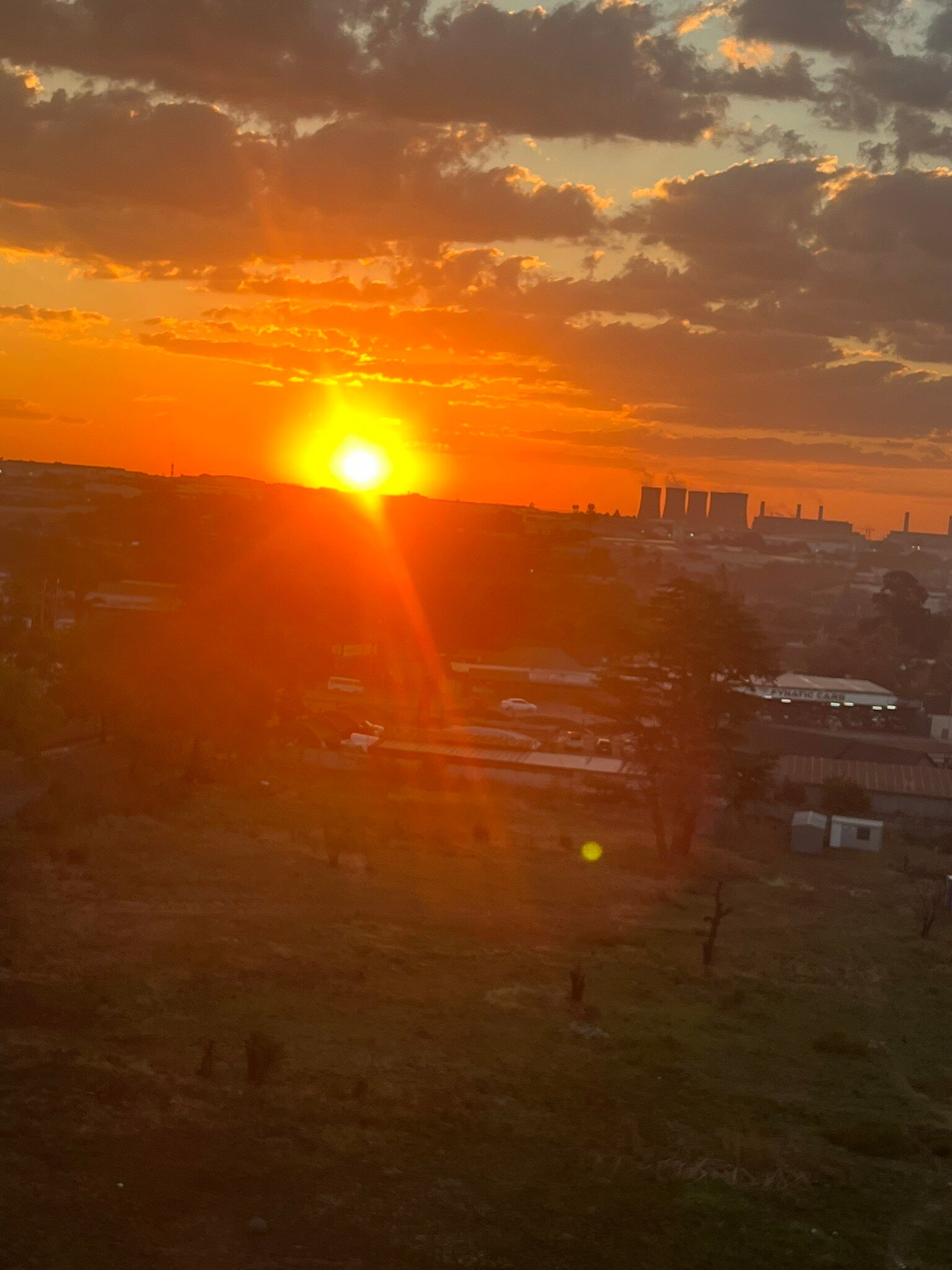 奥里坦博第一酒店-官方