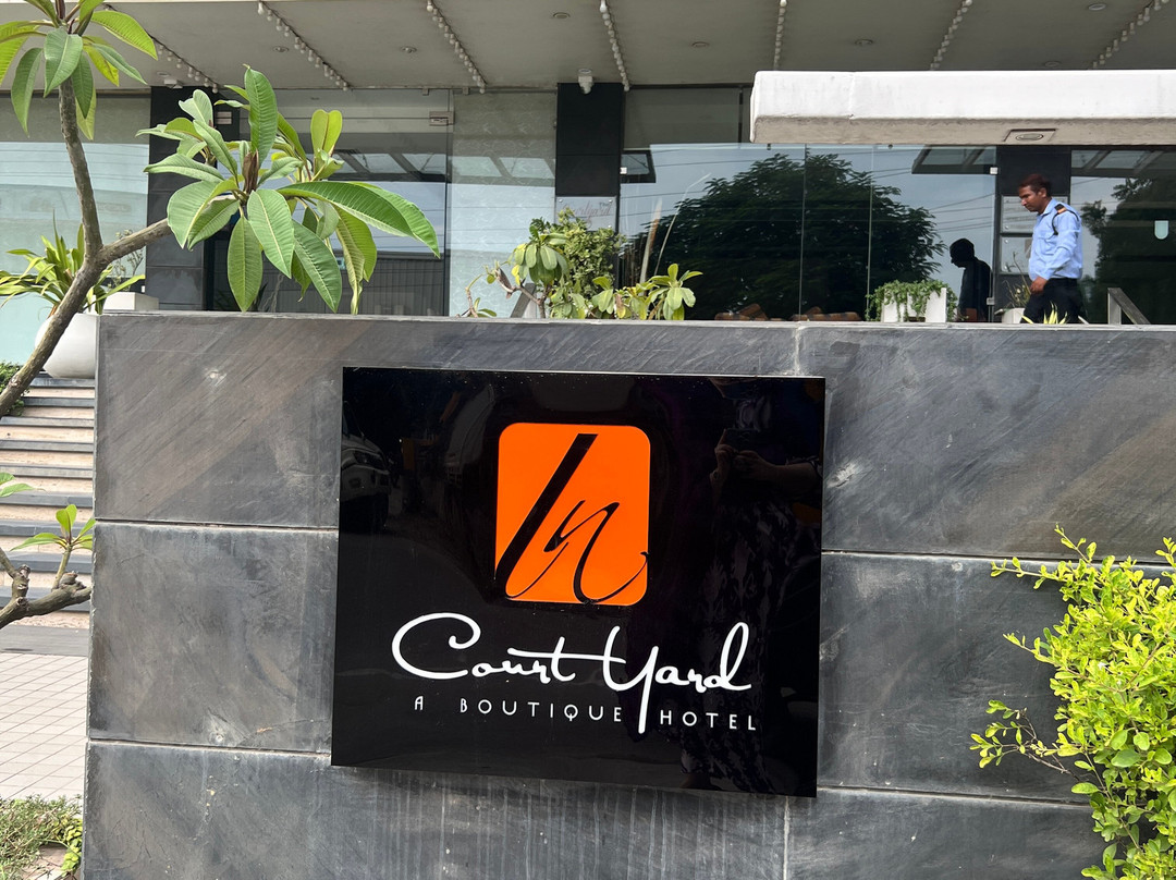 Hotel LN Courtyard主图