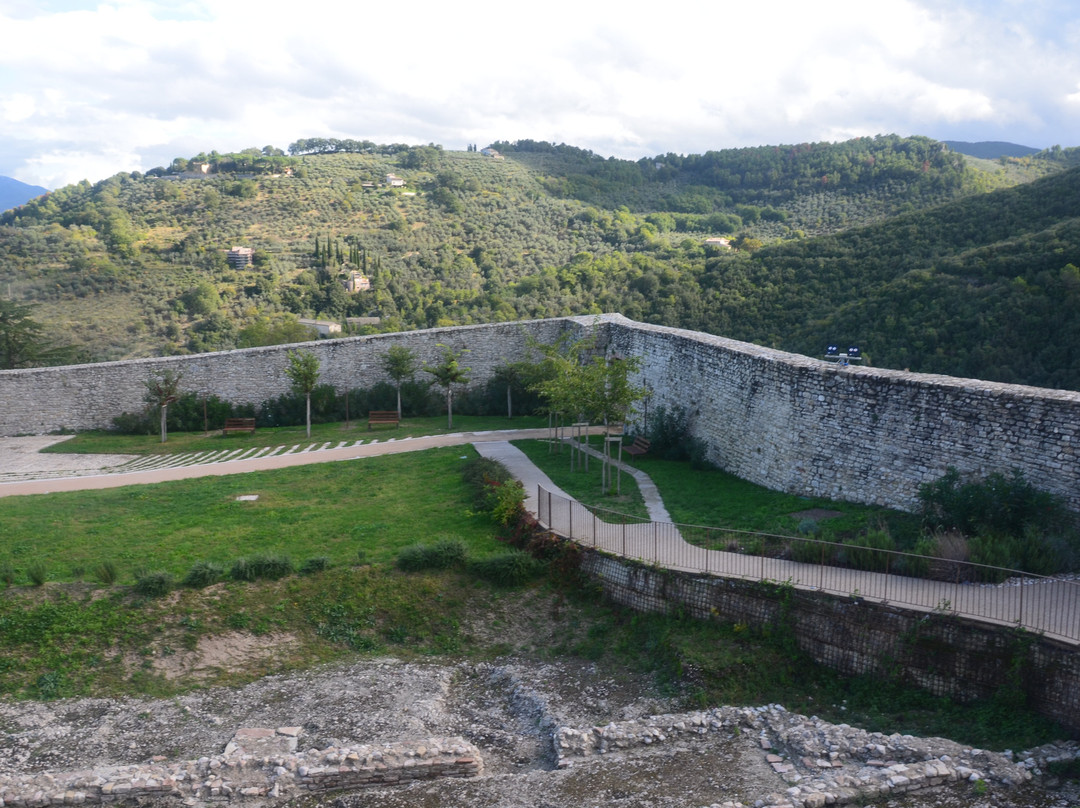 Mura di Spoleto-斯波莱托必去景点