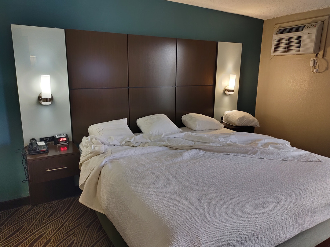 Best Western Plus Galleria Inn & Suites主图