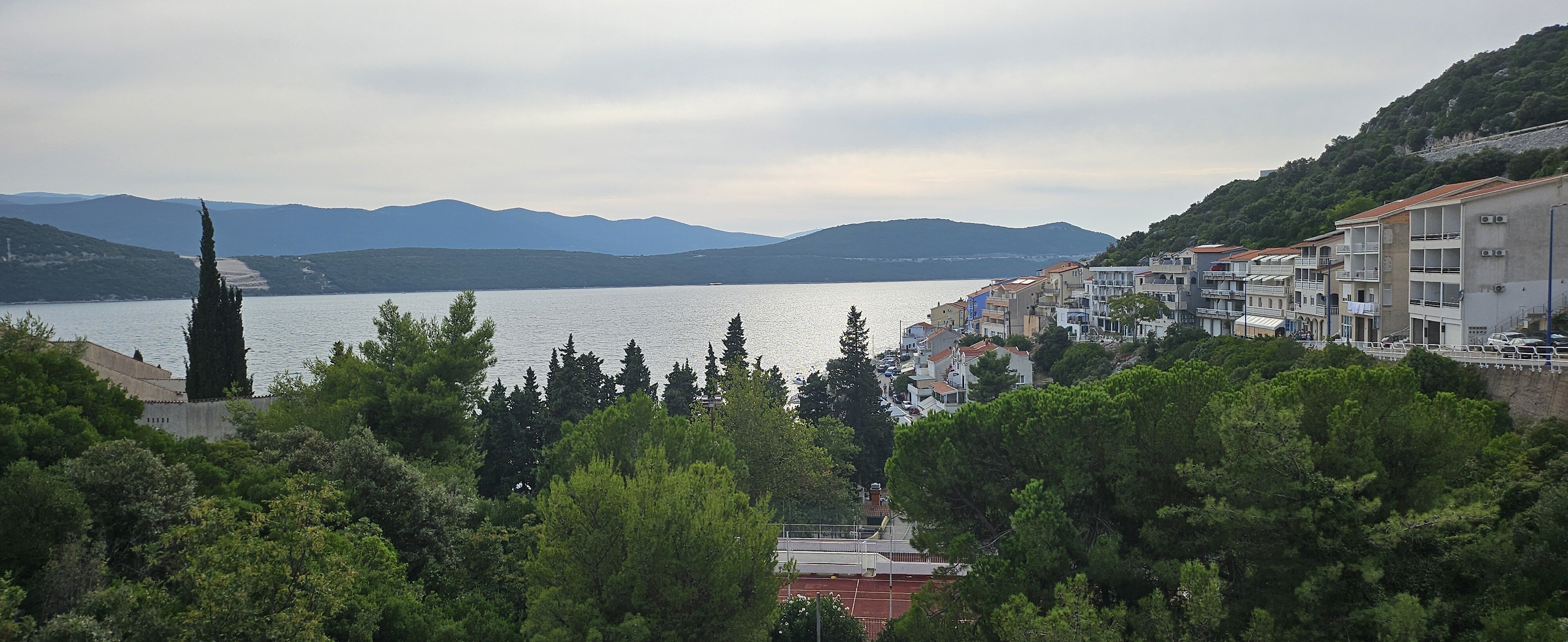 Marea Hotel & Spa-官方