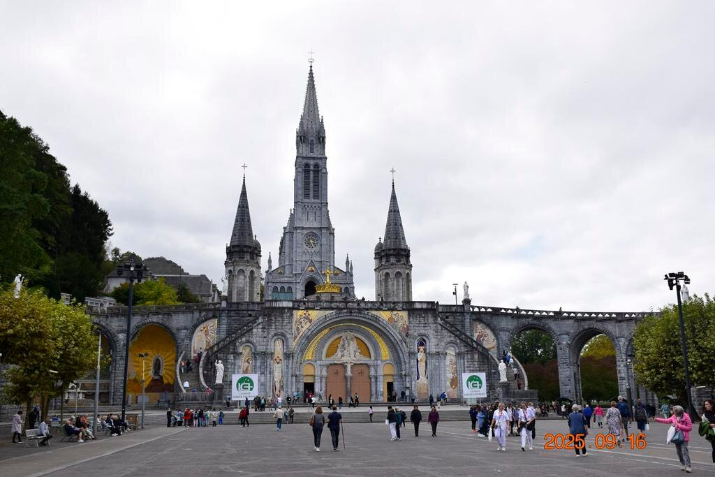 Basilique Notre-Dame du Rosaire-卢尔德必去景点