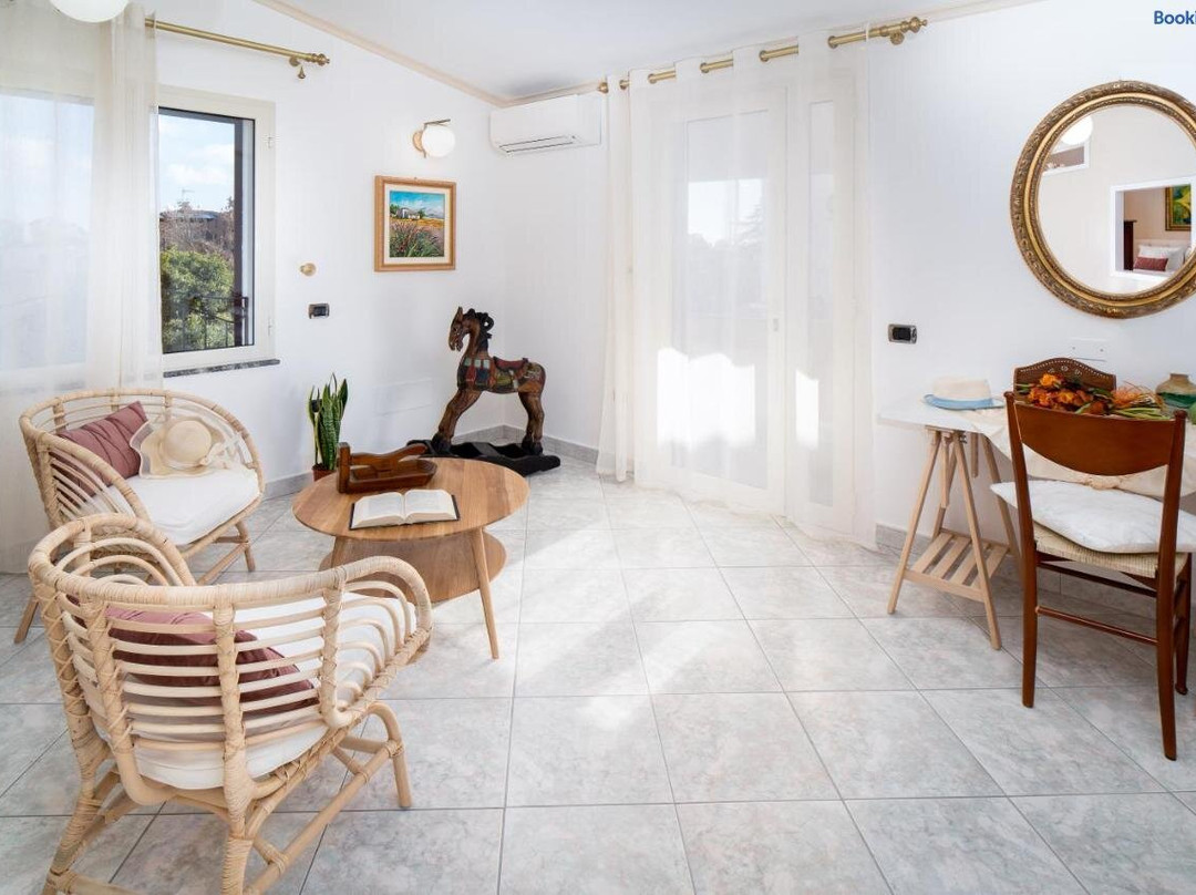 Eliana's Apartments - Mares E Montes