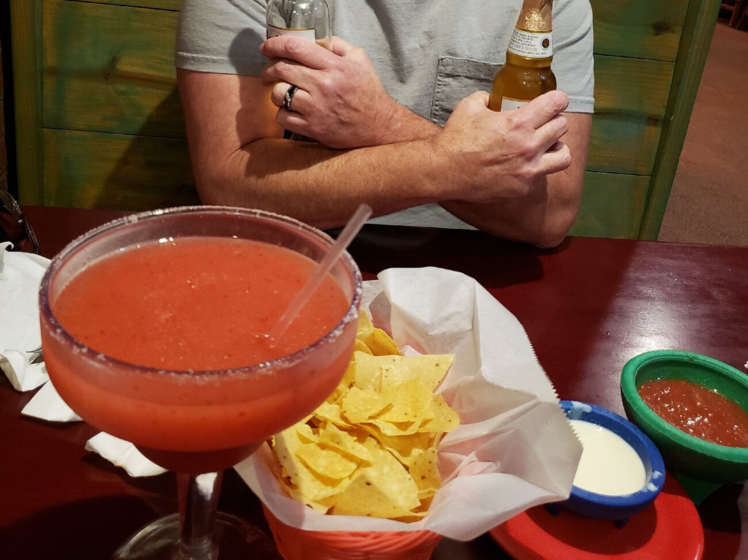 弗农山速8酒店主图