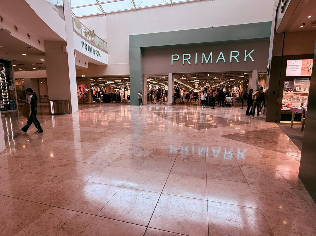 Centro Commerciale Campania-Marcianise必去景点
