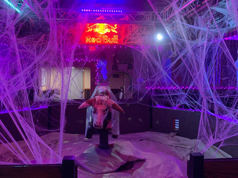 Touch of Texas-Bunker Hill必去景点