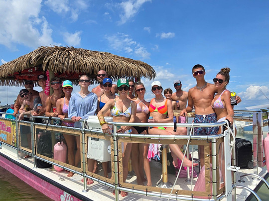 Coastease Tikis-橙色海湾必去景点