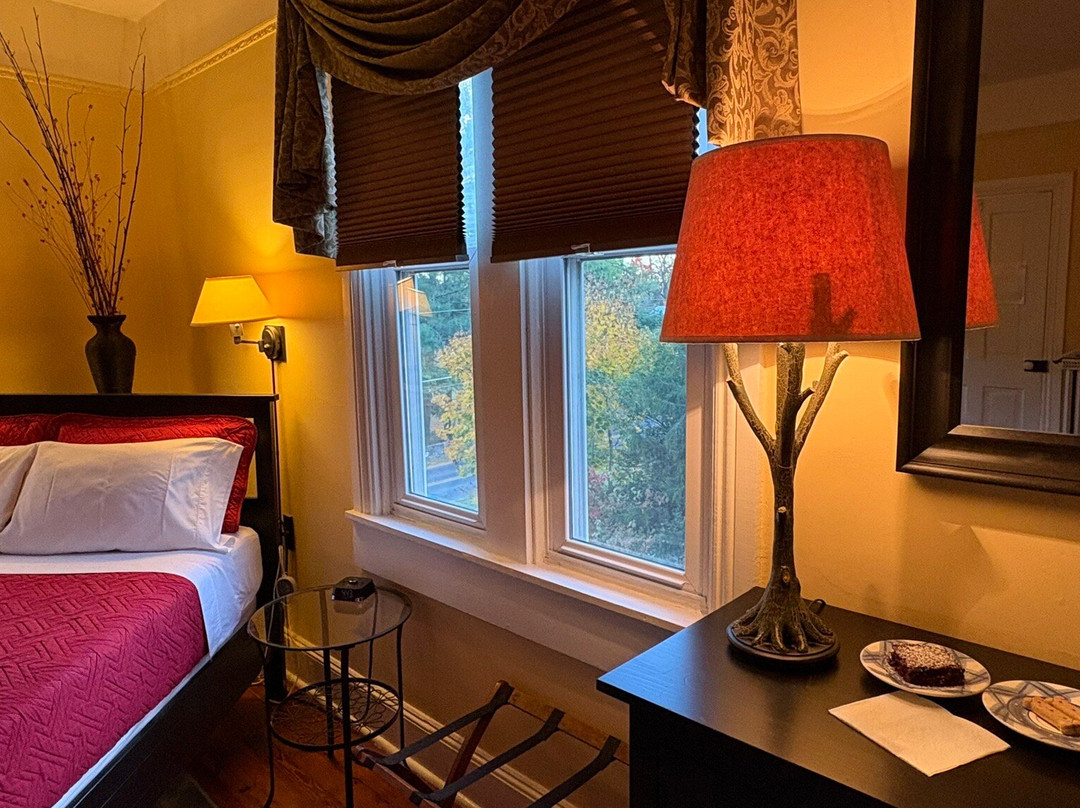 Waypoint House主图