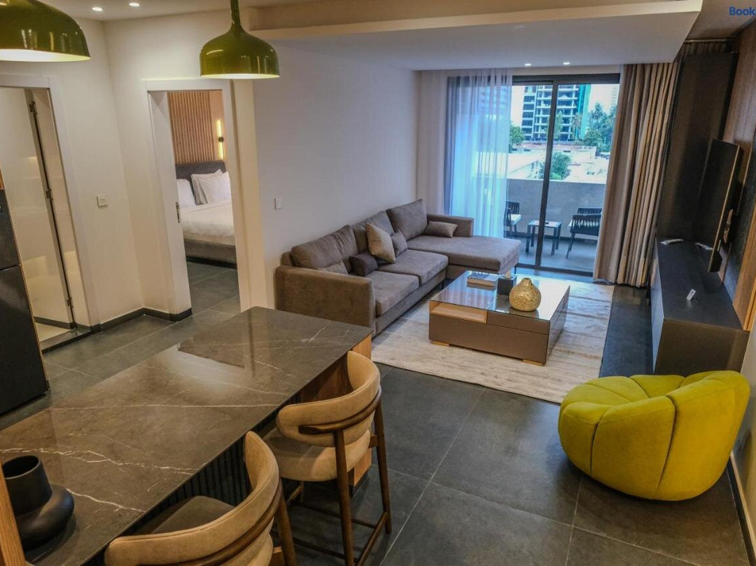 L'avenue Hotel Apartment