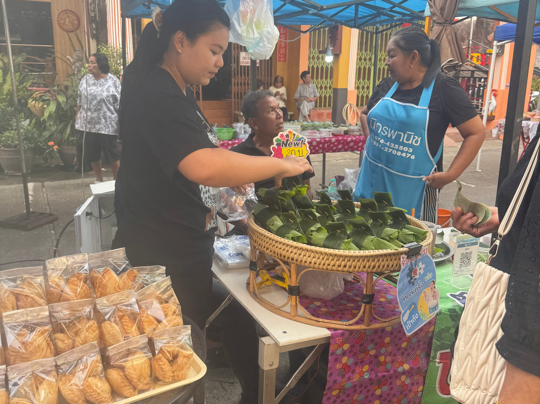 Old Takua Pa Sunday Market-达瓜巴必去景点