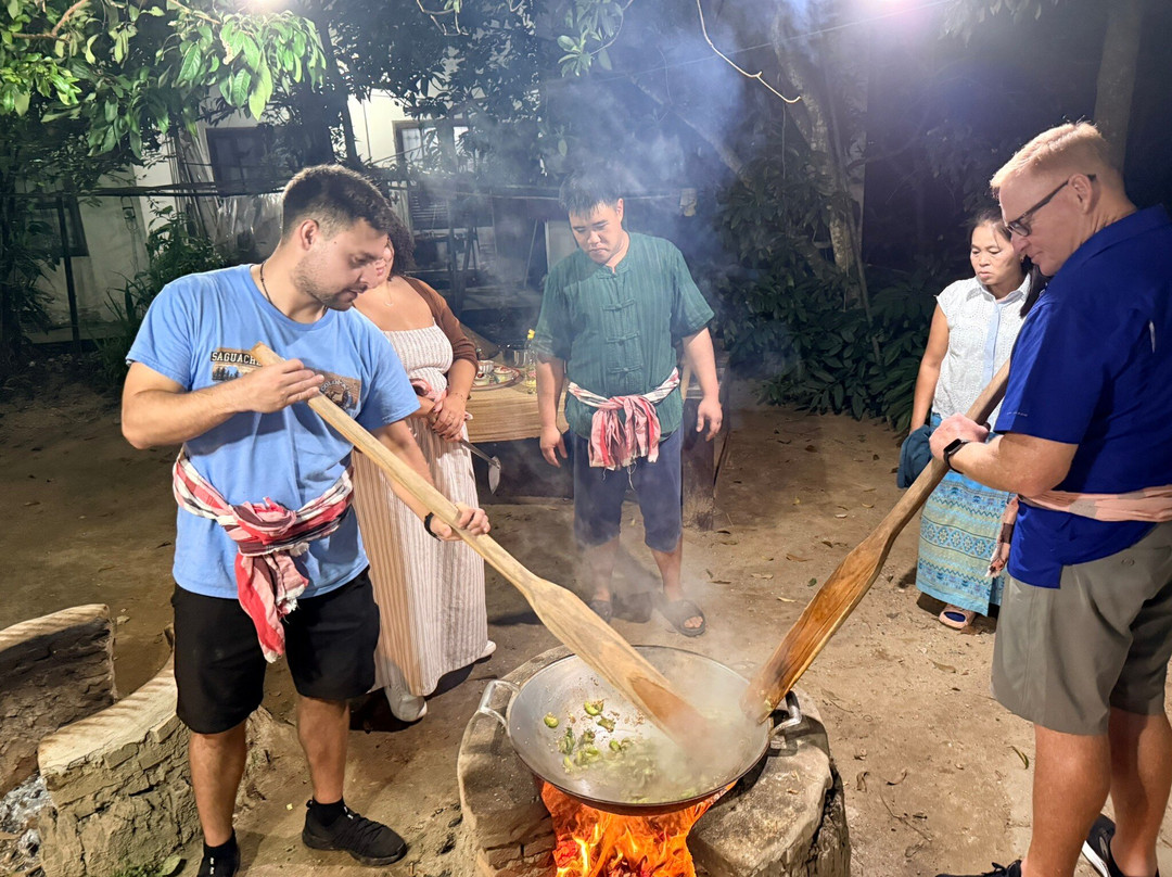 Chiang Mai home host by Raunkaew-Yanon family cooking experience-限隆必去景点