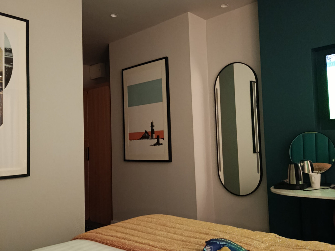 华美达维京酒店主图