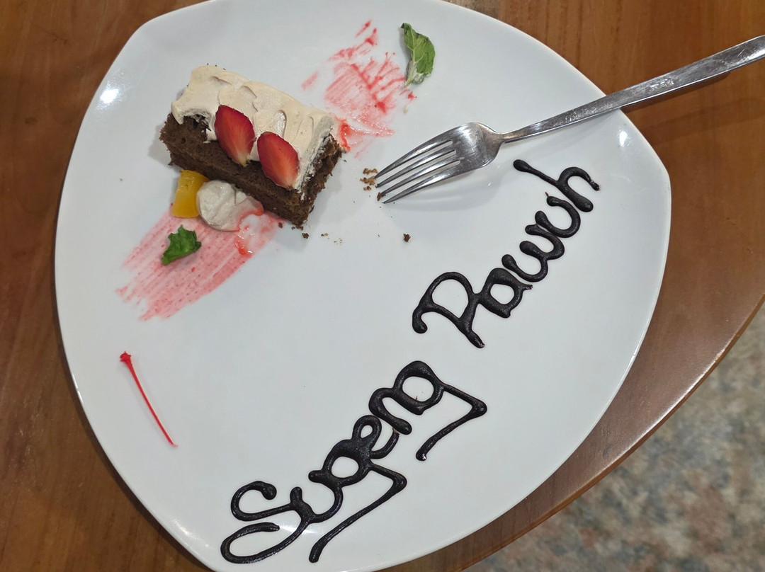 帕特雷三宝会议大酒店主图