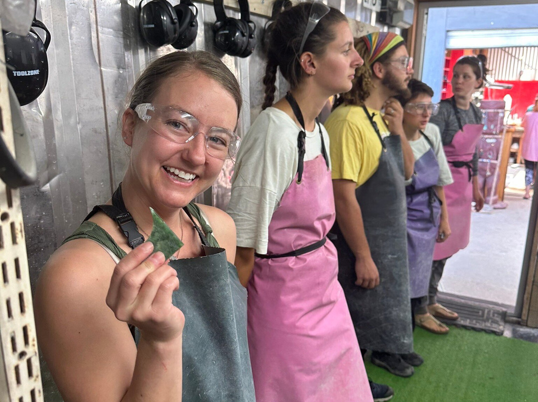 Te Koha Gallery-弗朗茨约瑟夫（冰川）必去景点