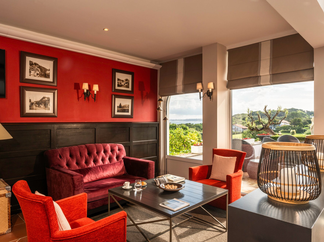 Hôtel La Réserve主图