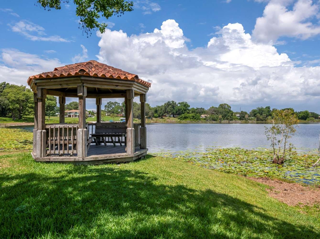 Quality Inn and Suites Mount Dora主图