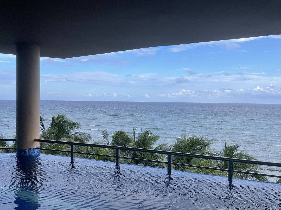 El Dorado Seaside Suites主图