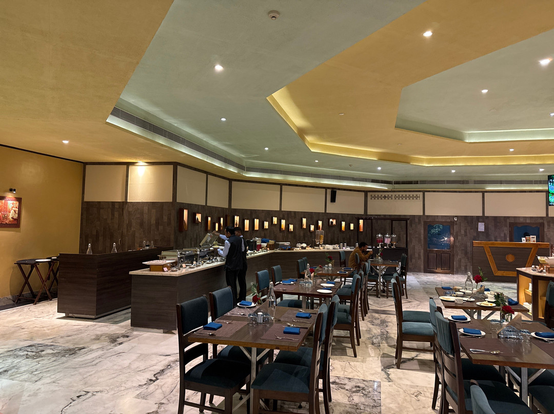 Sun Hotel & Resort主图