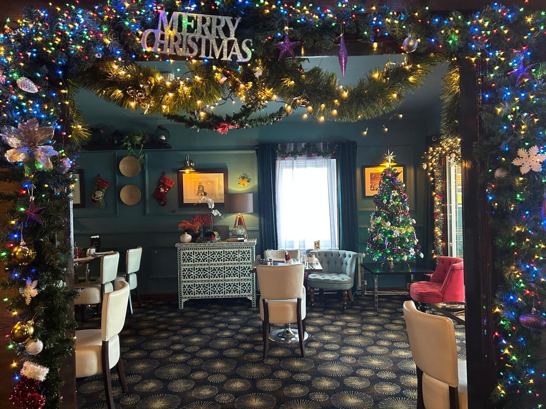 The Waterfront Boutique Hotel主图