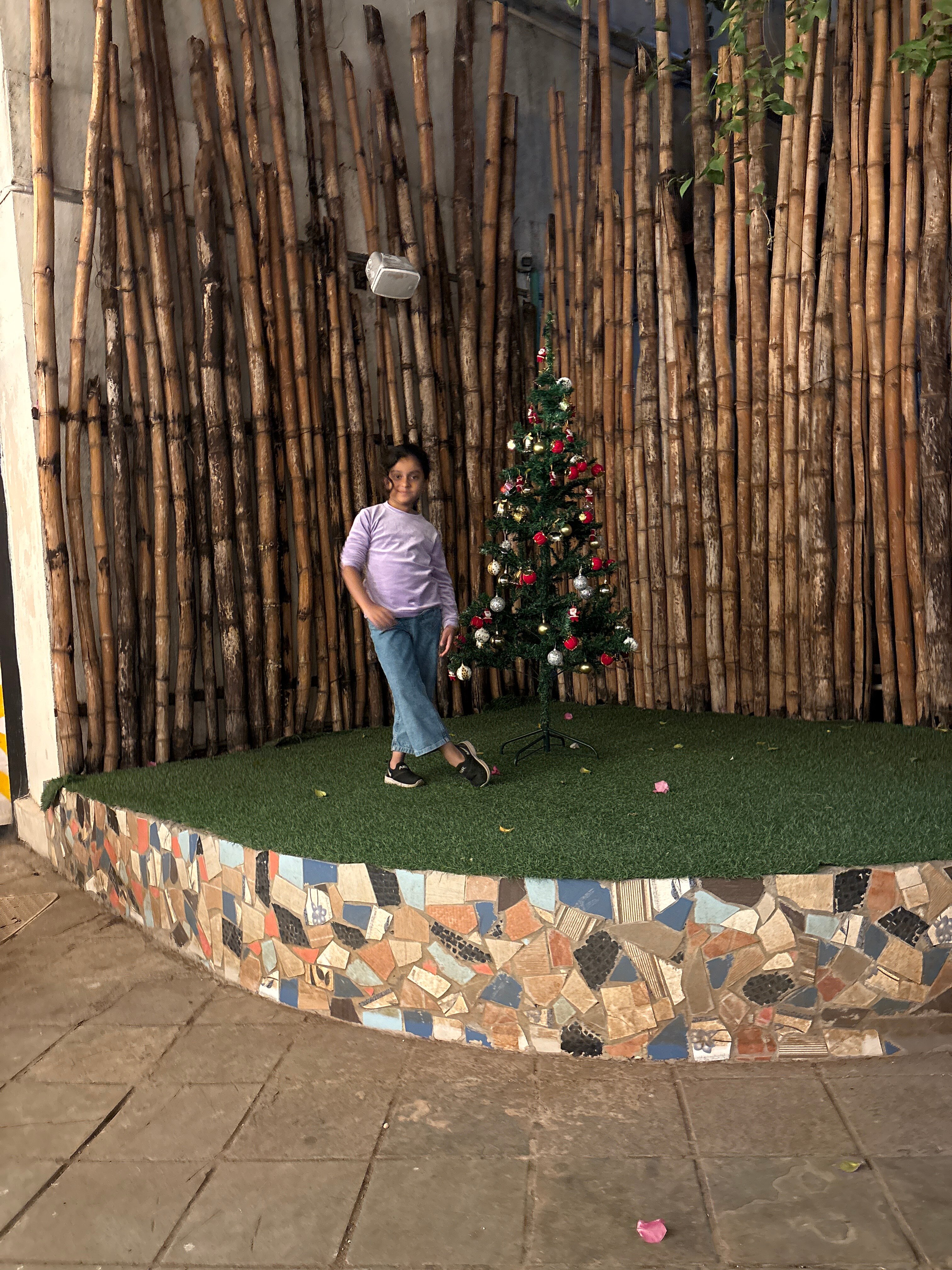 莉奥尼全面目的地酒店-官方