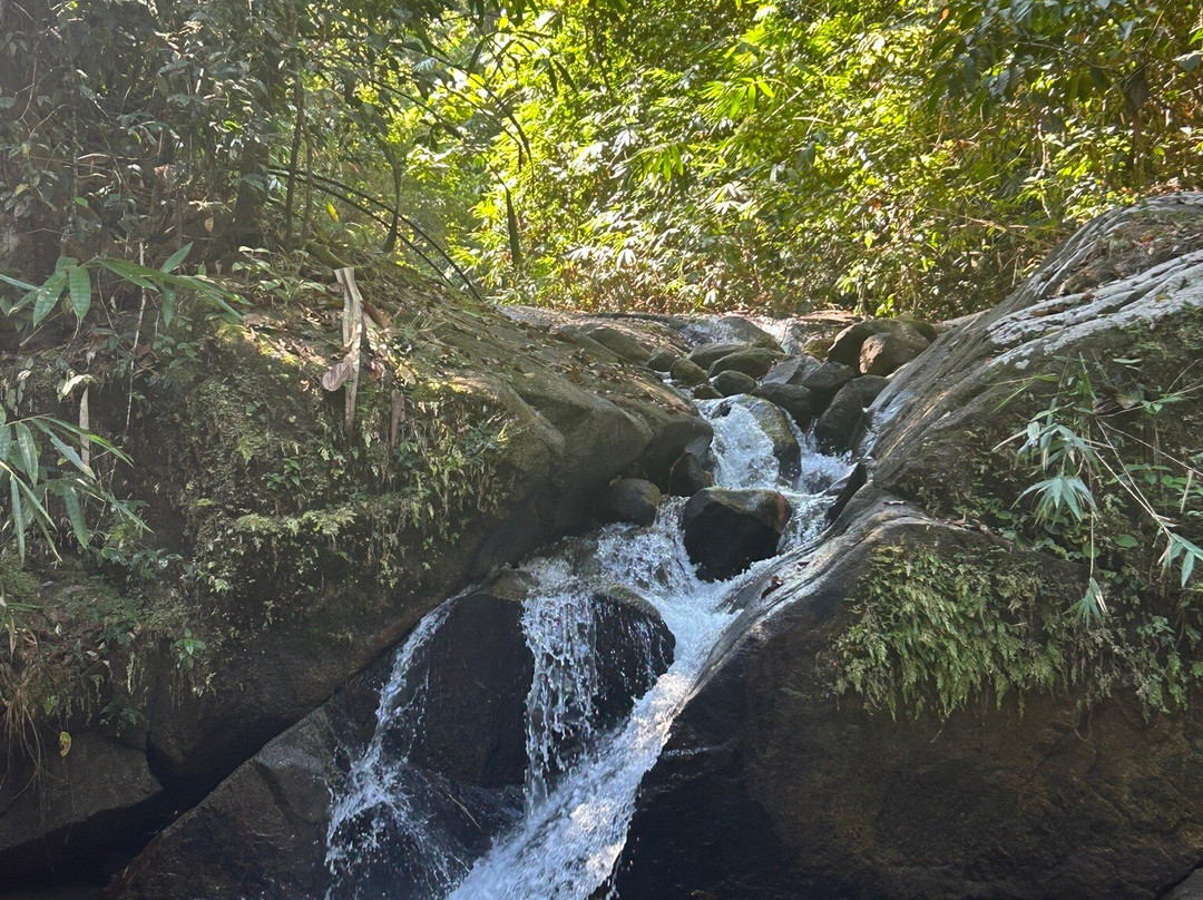 Ton Chong Fa Waterfall-拉克山必去景点