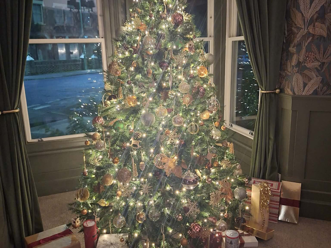 The Corner House主图