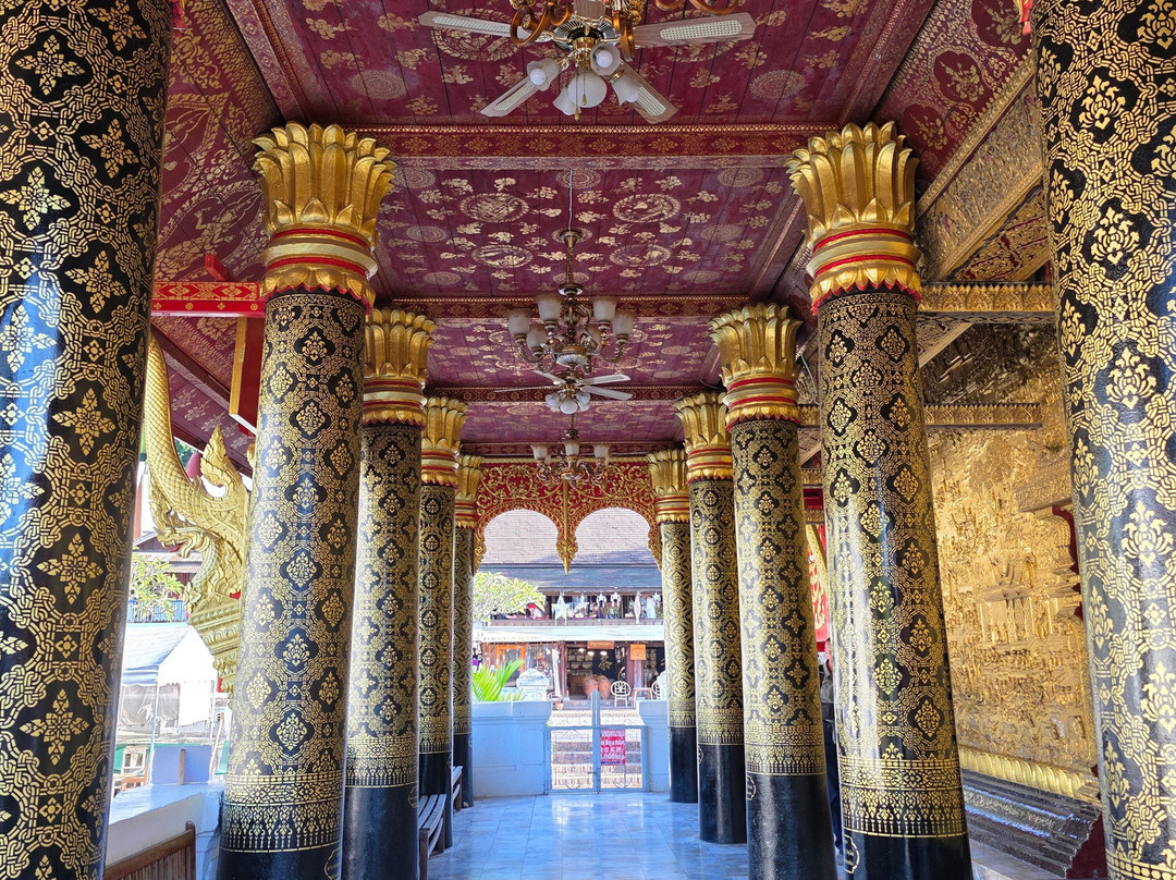 Wat Mai Suwannaphumaham-琅勃拉邦必去景点