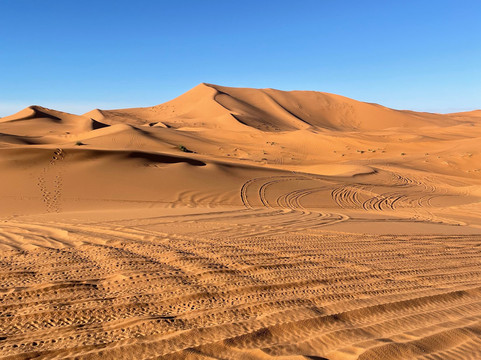 Sublime Desert-迈哈米德必去景点