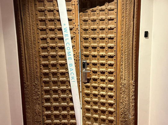 伊贝罗斯塔玫瑰厅全包大酒店主图