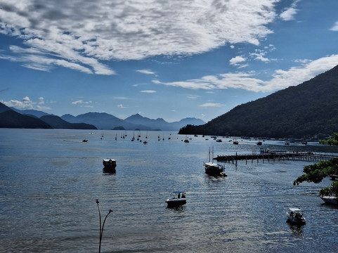 Ubatuba Praia Hotel主图