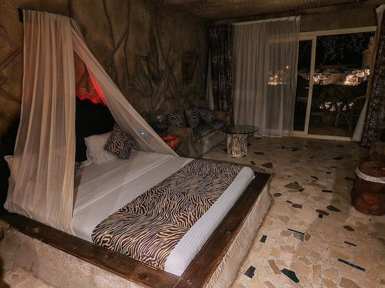 Caves Beach Resort Hurghada主图