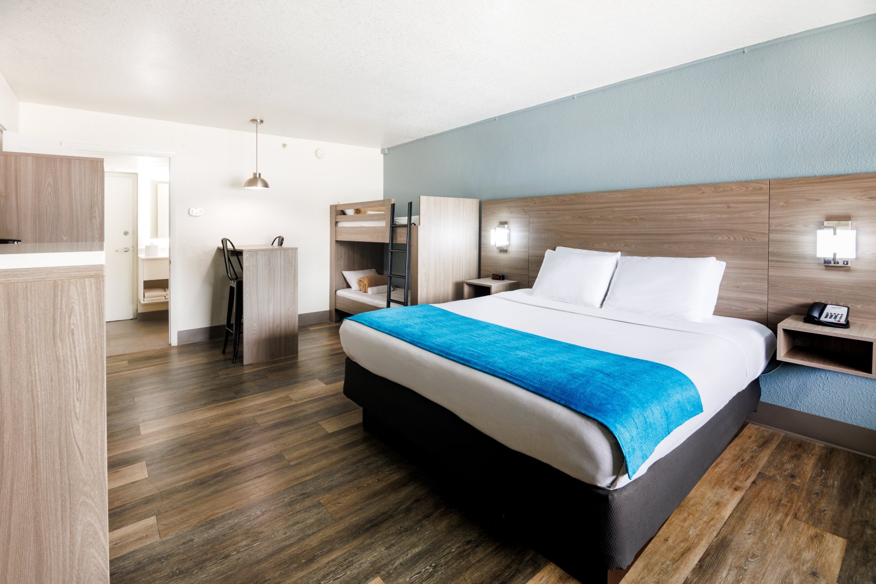 可可中心水上乐园度假酒店-客卧