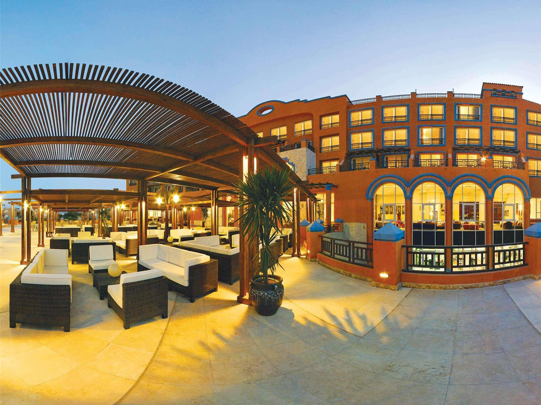 额苏赫奈泉瑞享度假村