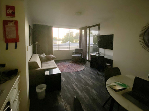 东珀斯套房酒店主图