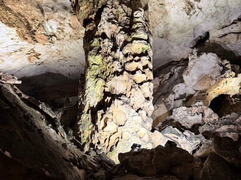 The Magura Cave-Rabisha必去景点