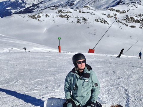 Aspect Snowboarding-提涅必去景点