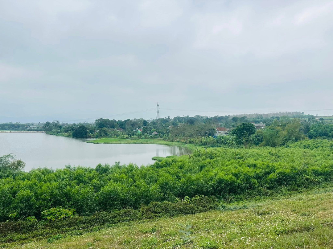 Dong Du Lake-Nghia Thuan必去景点