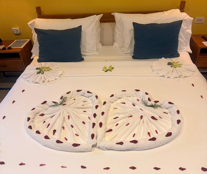 360度酒店-限成人主图