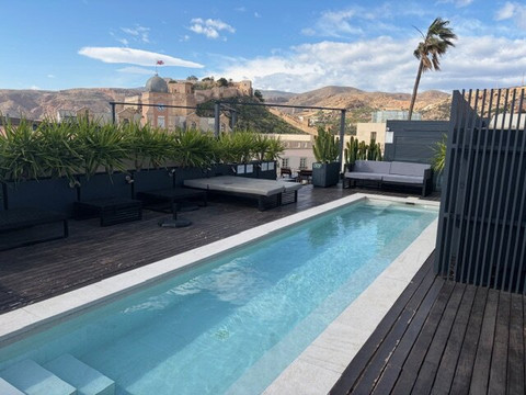 艾尔古代浴场酒店主图