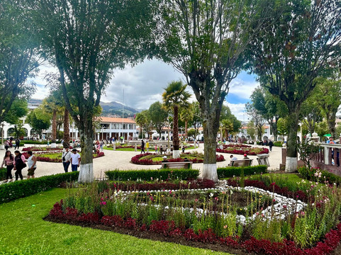 Plaza de Armas-瓦拉斯必去景点