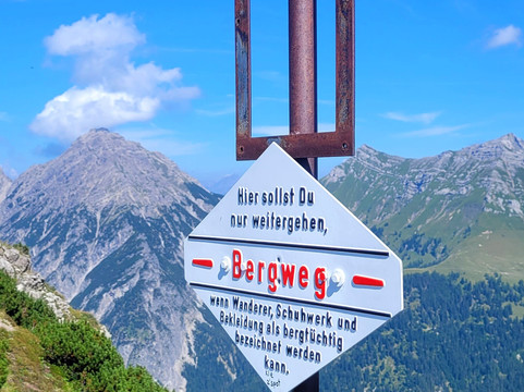 Furstin-Gina-Weg-马尔本必去景点