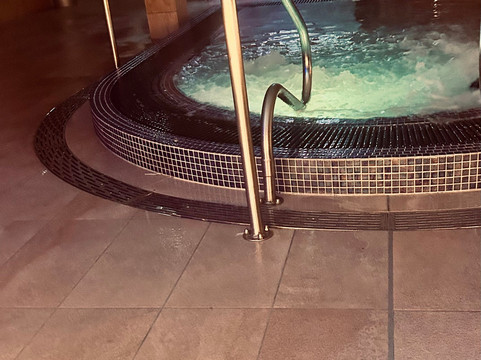 Inside Spa-Nelson必去景点