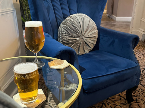 托尔纳克力酒店主图