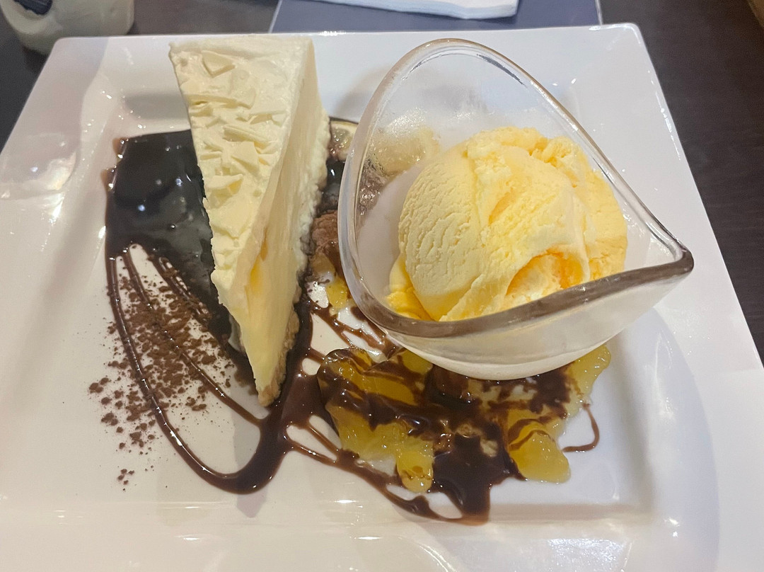 Holiday Inn Express 哈洛主图