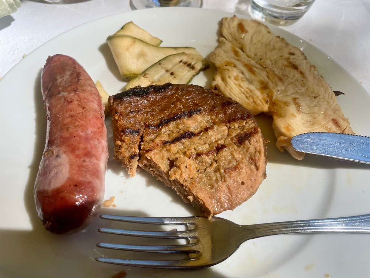 都灵蒙塔尔托城堡酒店-官方