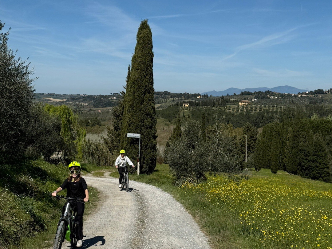 Biking Tuscany Tour-Peccioli必去景点