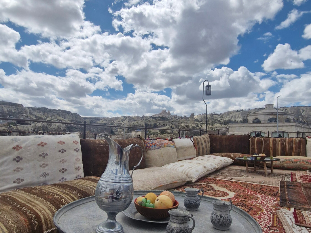 哥乐美洞穴旅馆主图