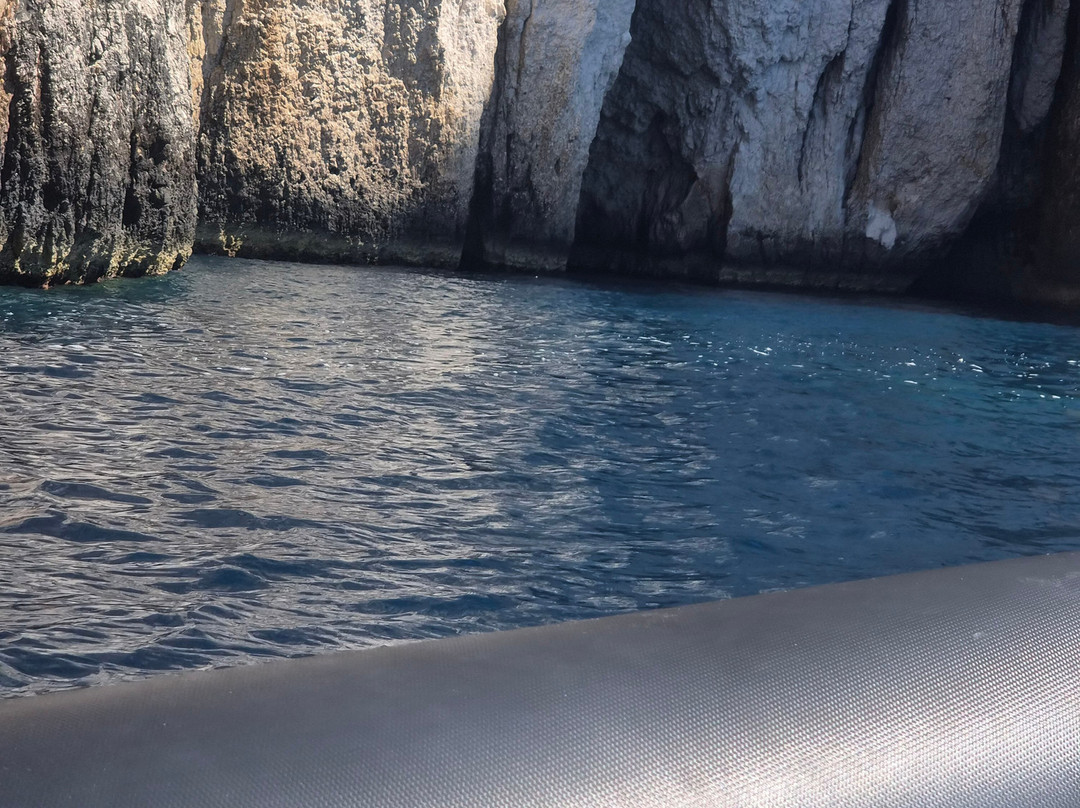 Merianos Boats & Sports-Agios Georgios必去景点