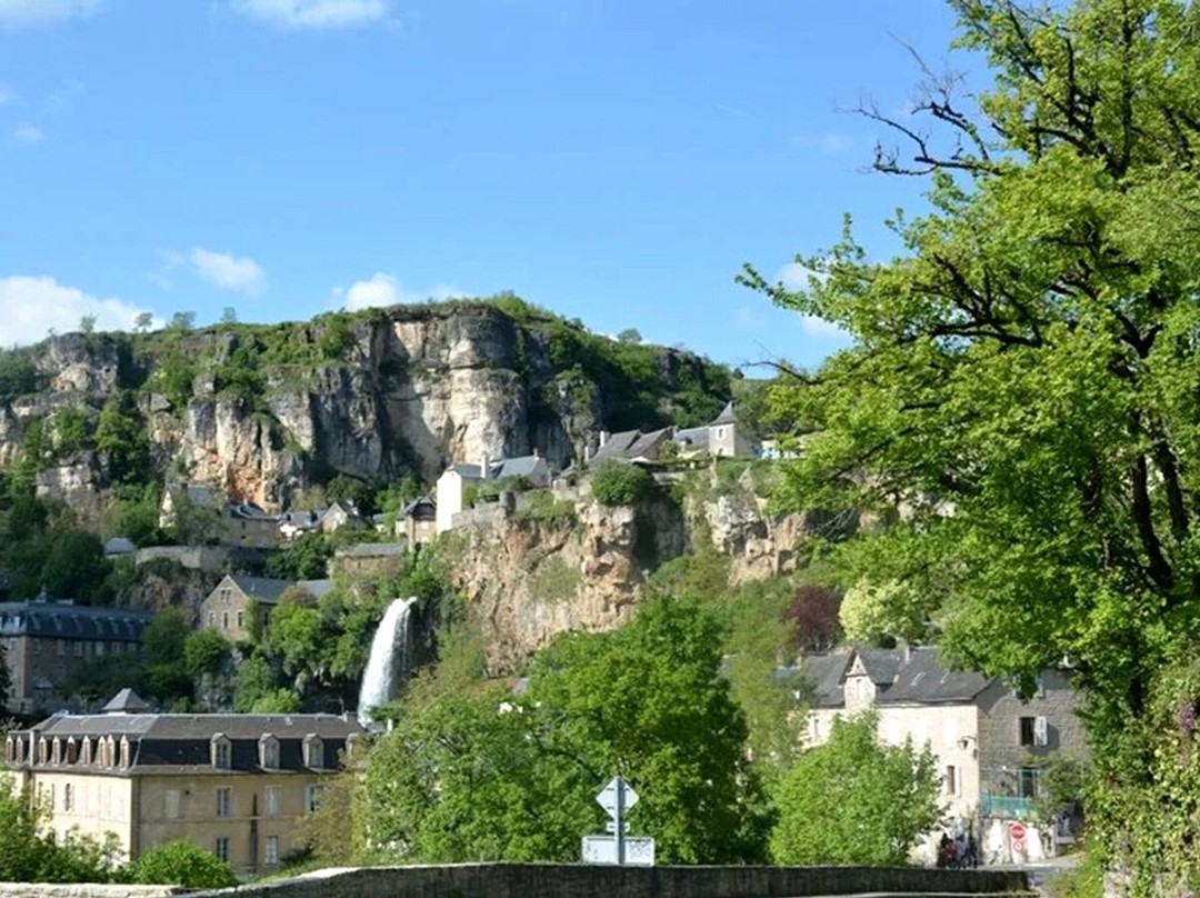 Cascade de Salles-la-Source-Salles-la-Source必去景点